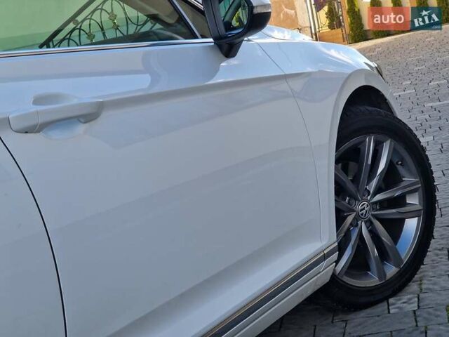 Белый Фольксваген Пассат, объемом двигателя 1.97 л и пробегом 307 тыс. км за 16999 $, фото 49 на Automoto.ua