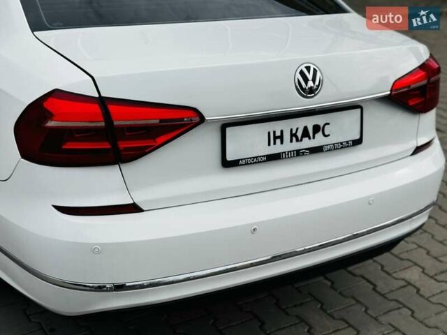 Белый Фольксваген Пассат, объемом двигателя 1.8 л и пробегом 205 тыс. км за 9100 $, фото 11 на Automoto.ua