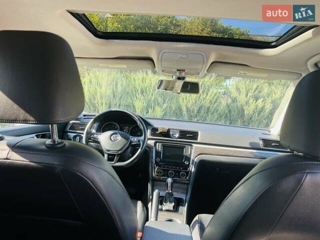 Белый Фольксваген Пассат, объемом двигателя 1.8 л и пробегом 113 тыс. км за 12000 $, фото 9 на Automoto.ua