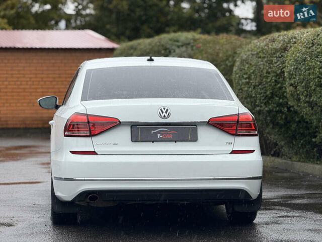 Белый Фольксваген Пассат, объемом двигателя 1.8 л и пробегом 233 тыс. км за 11900 $, фото 12 на Automoto.ua