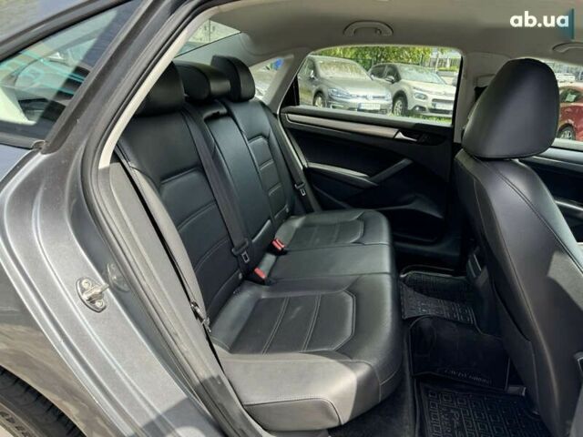 Белый Фольксваген Пассат, объемом двигателя 2 л и пробегом 125 тыс. км за 9500 $, фото 3 на Automoto.ua