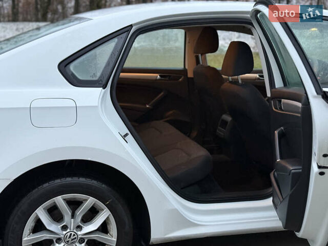 Белый Фольксваген Пассат, объемом двигателя 2 л и пробегом 273 тыс. км за 8300 $, фото 15 на Automoto.ua