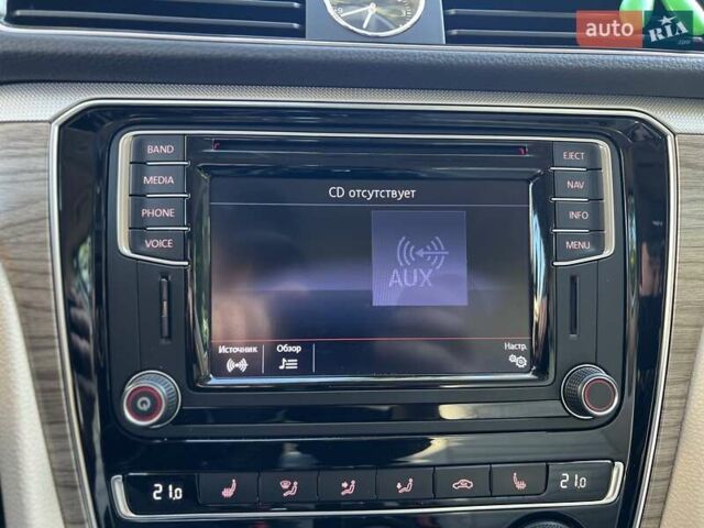 Белый Фольксваген Пассат, объемом двигателя 1.8 л и пробегом 78 тыс. км за 15450 $, фото 24 на Automoto.ua