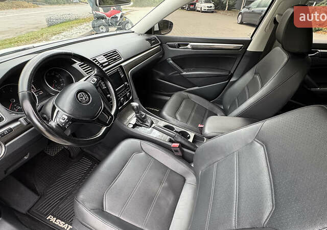 Білий Фольксваген Пассат, об'ємом двигуна 0 л та пробігом 175 тис. км за 13500 $, фото 7 на Automoto.ua