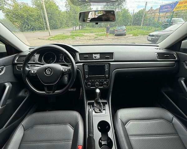 Белый Фольксваген Пассат, объемом двигателя 1.98 л и пробегом 140 тыс. км за 15600 $, фото 16 на Automoto.ua