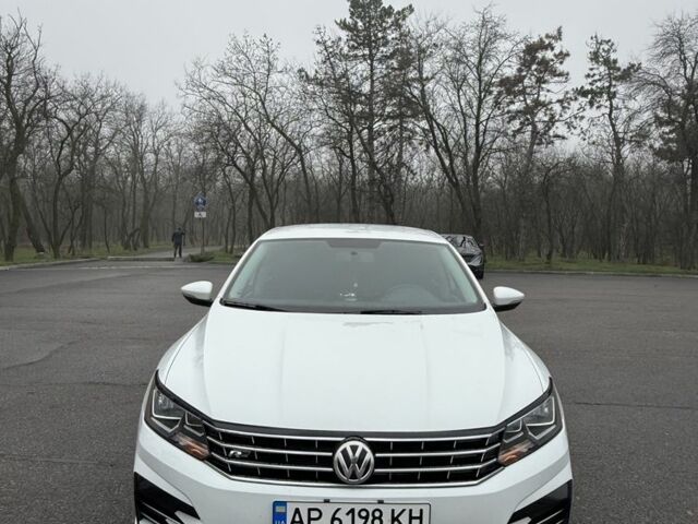 Білий Фольксваген Пассат, об'ємом двигуна 2 л та пробігом 135 тис. км за 15500 $, фото 2 на Automoto.ua