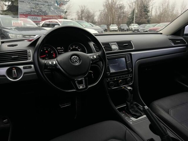 Белый Фольксваген Пассат, объемом двигателя 1.8 л и пробегом 109 тыс. км за 16500 $, фото 15 на Automoto.ua