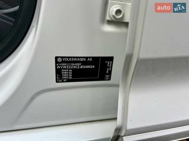 Белый Фольксваген Пассат, объемом двигателя 1.97 л и пробегом 240 тыс. км за 17900 $, фото 37 на Automoto.ua