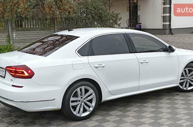 Белый Фольксваген Пассат, объемом двигателя 2 л и пробегом 200 тыс. км за 15300 $, фото 11 на Automoto.ua