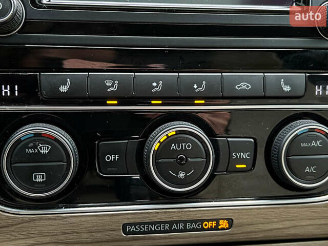 Білий Фольксваген Пассат, об'ємом двигуна 1.98 л та пробігом 115 тис. км за 12999 $, фото 15 на Automoto.ua