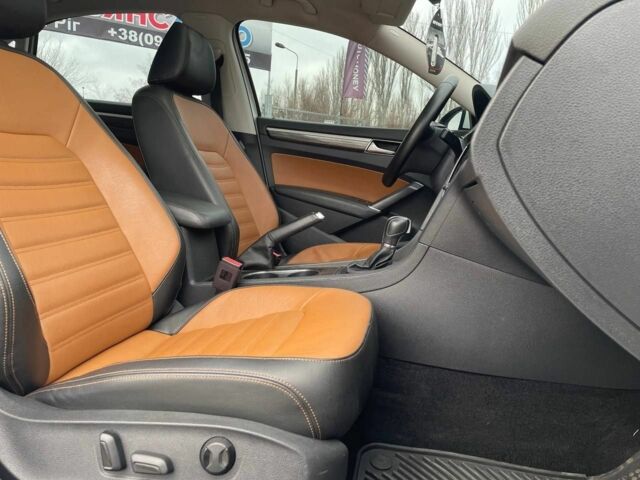 Белый Фольксваген Пассат, объемом двигателя 2 л и пробегом 119 тыс. км за 17400 $, фото 15 на Automoto.ua