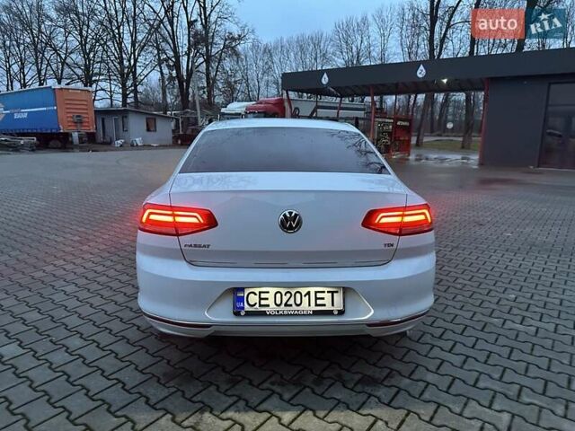 Белый Фольксваген Пассат, объемом двигателя 1.6 л и пробегом 230 тыс. км за 16000 $, фото 8 на Automoto.ua