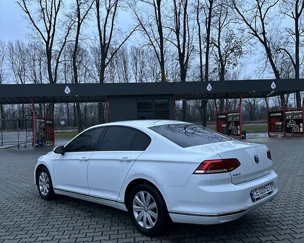 Белый Фольксваген Пассат, объемом двигателя 1.6 л и пробегом 230 тыс. км за 16000 $, фото 5 на Automoto.ua