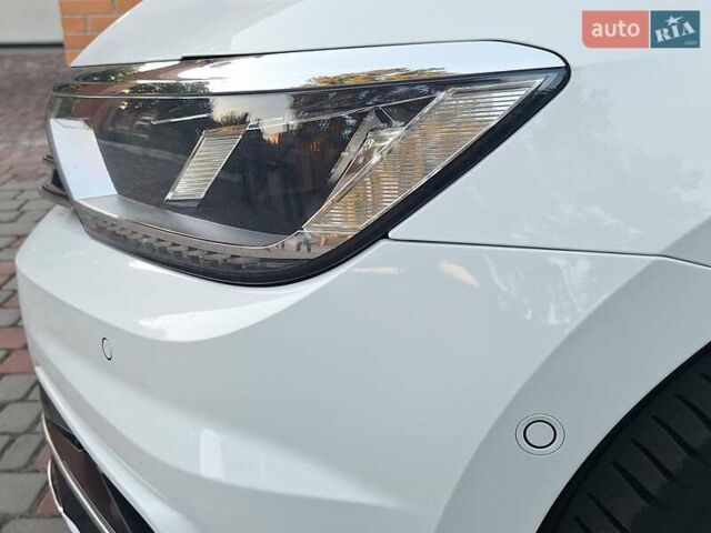 Белый Фольксваген Пассат, объемом двигателя 2 л и пробегом 200 тыс. км за 22500 $, фото 50 на Automoto.ua