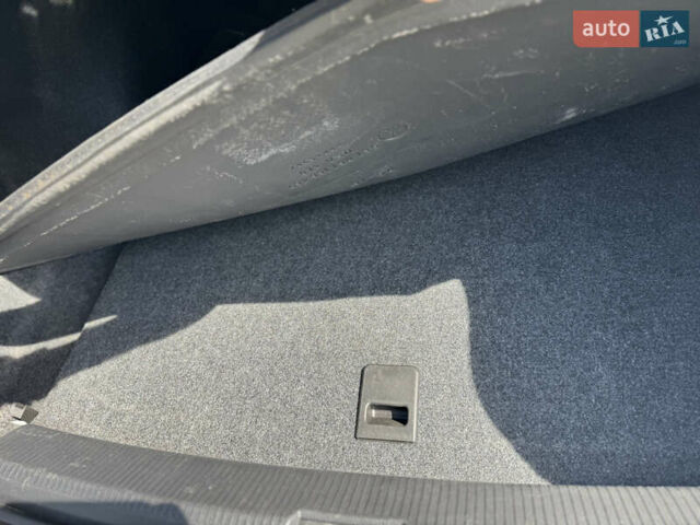 Белый Фольксваген Пассат, объемом двигателя 1.8 л и пробегом 78 тыс. км за 13800 $, фото 54 на Automoto.ua