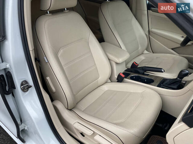 Белый Фольксваген Пассат, объемом двигателя 1.8 л и пробегом 198 тыс. км за 11990 $, фото 24 на Automoto.ua