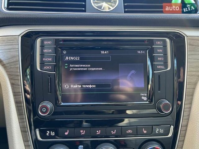 Белый Фольксваген Пассат, объемом двигателя 1.8 л и пробегом 78 тыс. км за 15450 $, фото 25 на Automoto.ua