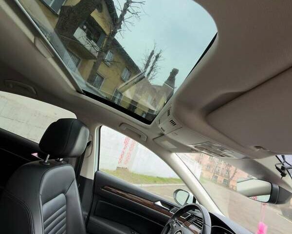 Белый Фольксваген Пассат, объемом двигателя 1.97 л и пробегом 101 тыс. км за 26000 $, фото 16 на Automoto.ua