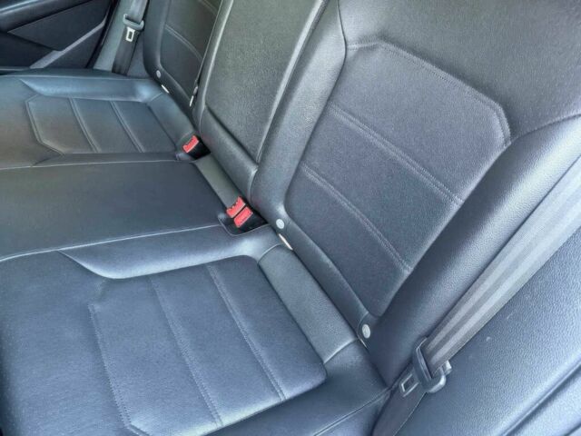 Білий Фольксваген Пассат, об'ємом двигуна 1.8 л та пробігом 59 тис. км за 2550 $, фото 11 на Automoto.ua