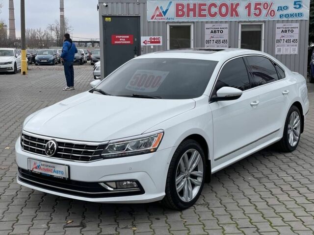 Белый Фольксваген Пассат, объемом двигателя 2 л и пробегом 119 тыс. км за 17400 $, фото 2 на Automoto.ua