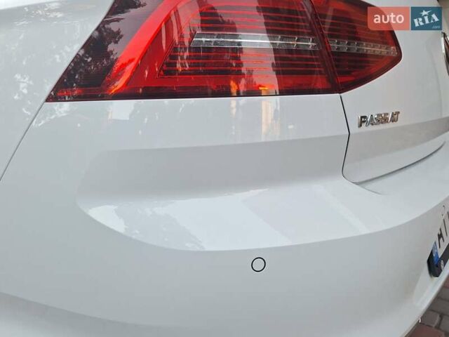 Белый Фольксваген Пассат, объемом двигателя 2 л и пробегом 200 тыс. км за 22500 $, фото 61 на Automoto.ua