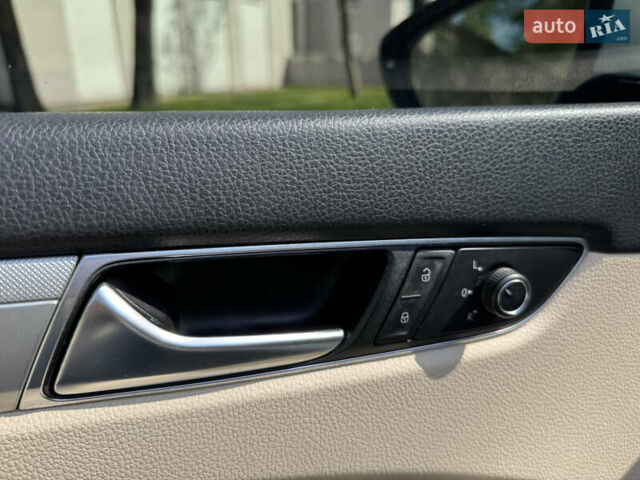 Белый Фольксваген Пассат, объемом двигателя 1.8 л и пробегом 78 тыс. км за 13800 $, фото 34 на Automoto.ua