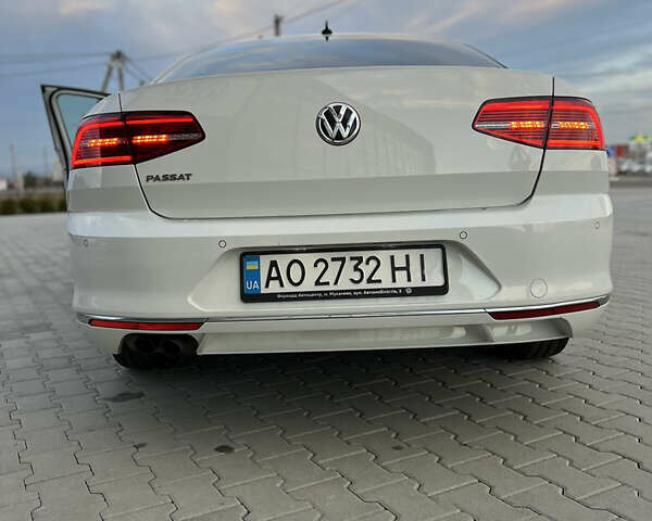 Белый Фольксваген Пассат, объемом двигателя 2 л и пробегом 320 тыс. км за 16900 $, фото 23 на Automoto.ua