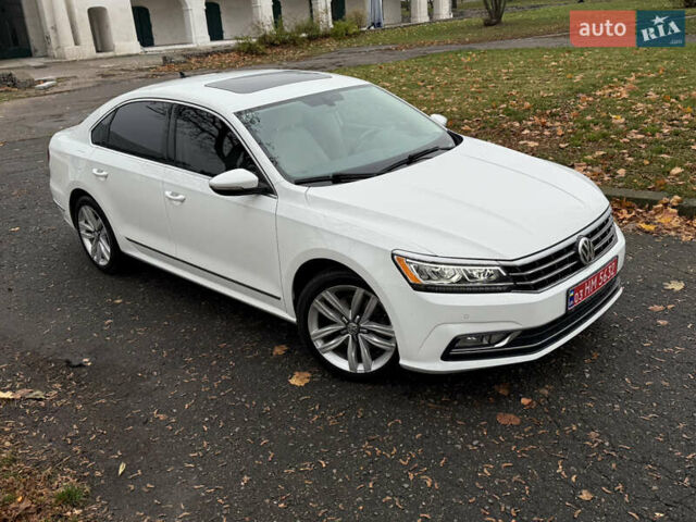 Белый Фольксваген Пассат, объемом двигателя 1.8 л и пробегом 150 тыс. км за 14600 $, фото 6 на Automoto.ua