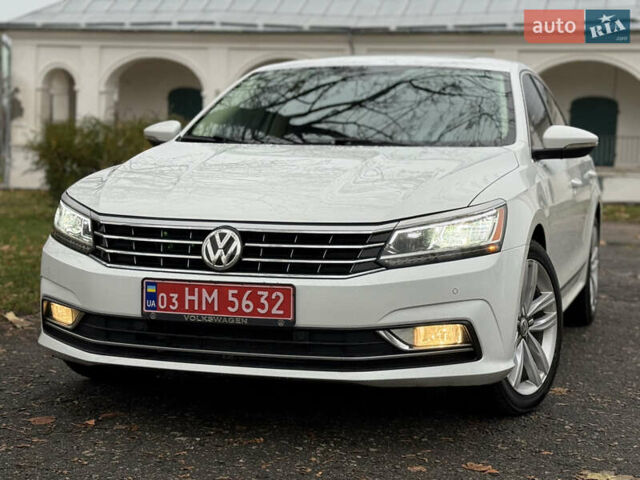 Белый Фольксваген Пассат, объемом двигателя 1.8 л и пробегом 150 тыс. км за 14600 $, фото 14 на Automoto.ua