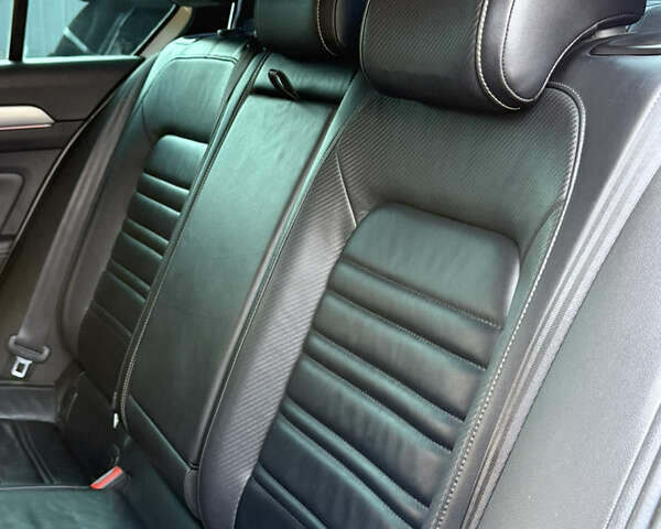 Белый Фольксваген Пассат, объемом двигателя 1.97 л и пробегом 375 тыс. км за 23500 $, фото 15 на Automoto.ua