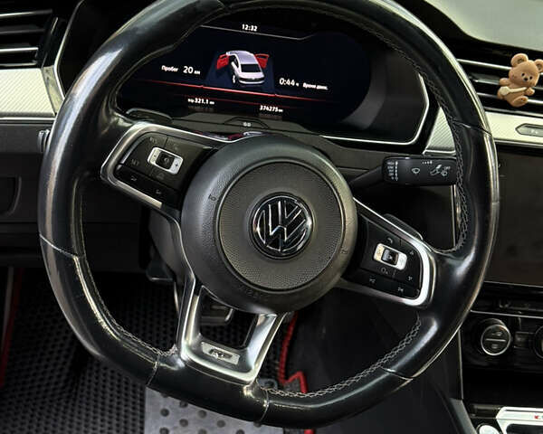 Белый Фольксваген Пассат, объемом двигателя 1.97 л и пробегом 375 тыс. км за 23500 $, фото 11 на Automoto.ua