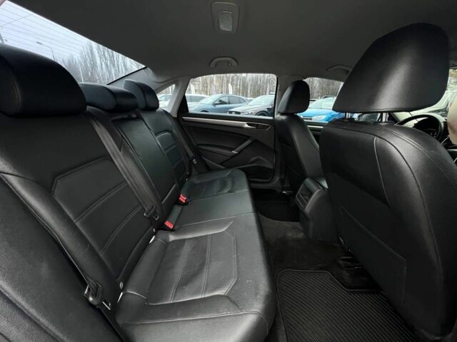 Белый Фольксваген Пассат, объемом двигателя 1.8 л и пробегом 109 тыс. км за 16500 $, фото 17 на Automoto.ua