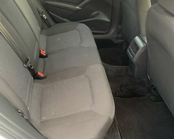 Білий Фольксваген Пассат, об'ємом двигуна 1.98 л та пробігом 161 тис. км за 15500 $, фото 14 на Automoto.ua