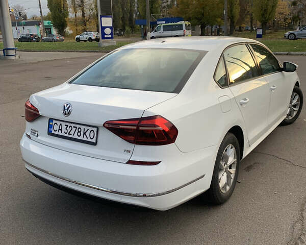 Білий Фольксваген Пассат, об'ємом двигуна 1.98 л та пробігом 161 тис. км за 15500 $, фото 8 на Automoto.ua