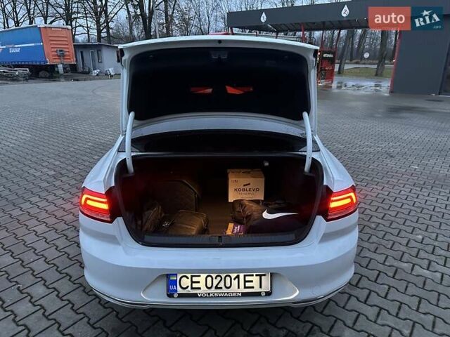 Белый Фольксваген Пассат, объемом двигателя 1.6 л и пробегом 230 тыс. км за 16000 $, фото 20 на Automoto.ua