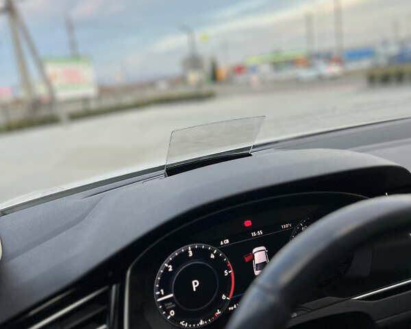 Білий Фольксваген Пассат, об'ємом двигуна 2 л та пробігом 320 тис. км за 16500 $, фото 2 на Automoto.ua