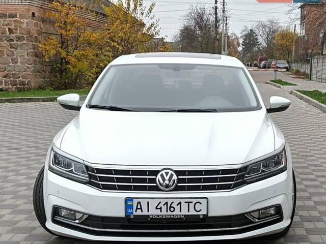 Белый Фольксваген Пассат, объемом двигателя 2 л и пробегом 200 тыс. км за 15300 $, фото 6 на Automoto.ua