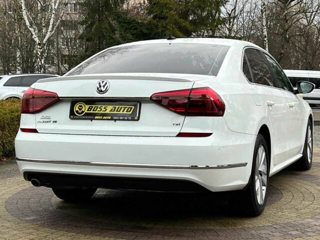 Білий Фольксваген Пассат, об'ємом двигуна 2 л та пробігом 115 тис. км за 12500 $, фото 6 на Automoto.ua