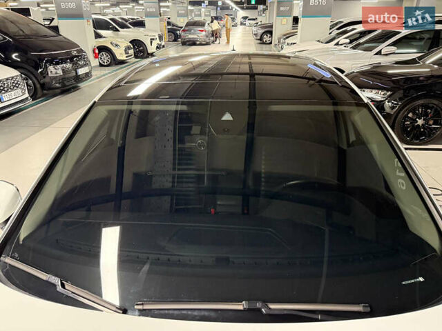 Белый Фольксваген Пассат, объемом двигателя 2 л и пробегом 140 тыс. км за 26000 $, фото 4 на Automoto.ua