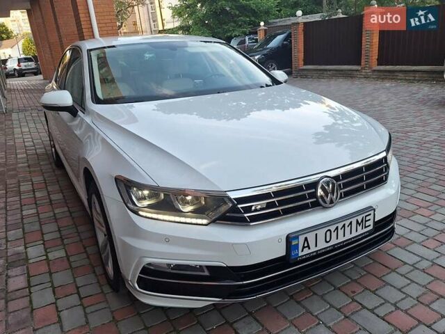 Белый Фольксваген Пассат, объемом двигателя 2 л и пробегом 200 тыс. км за 22500 $, фото 14 на Automoto.ua