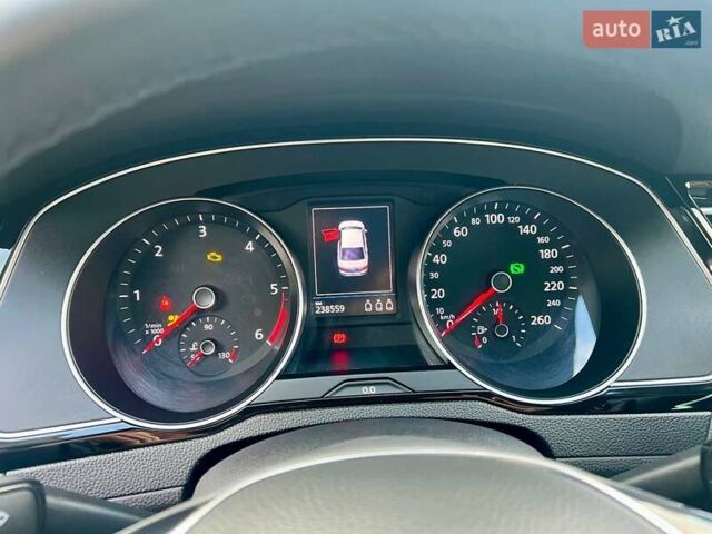 Белый Фольксваген Пассат, объемом двигателя 1.97 л и пробегом 240 тыс. км за 17900 $, фото 60 на Automoto.ua