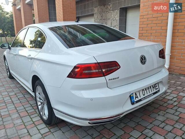 Белый Фольксваген Пассат, объемом двигателя 2 л и пробегом 200 тыс. км за 22500 $, фото 58 на Automoto.ua