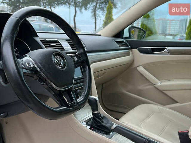 Белый Фольксваген Пассат, объемом двигателя 1.98 л и пробегом 115 тыс. км за 12500 $, фото 9 на Automoto.ua