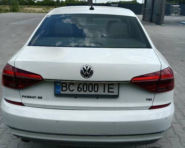 Білий Фольксваген Пассат, об'ємом двигуна 1.8 л та пробігом 109 тис. км за 17800 $, фото 3 на Automoto.ua