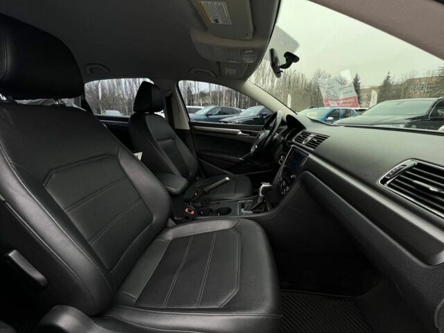 Белый Фольксваген Пассат, объемом двигателя 1.8 л и пробегом 109 тыс. км за 16500 $, фото 16 на Automoto.ua