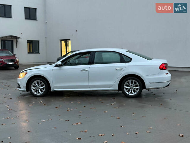 Белый Фольксваген Пассат, объемом двигателя 2 л и пробегом 273 тыс. км за 8300 $, фото 12 на Automoto.ua