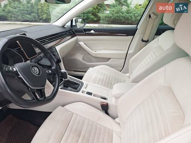 Белый Фольксваген Пассат, объемом двигателя 2 л и пробегом 200 тыс. км за 22500 $, фото 48 на Automoto.ua