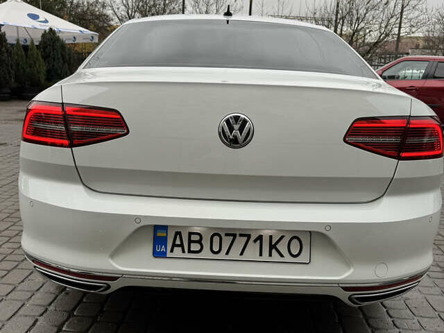 Білий Фольксваген Пассат, об'ємом двигуна 1.97 л та пробігом 255 тис. км за 22500 $, фото 3 на Automoto.ua