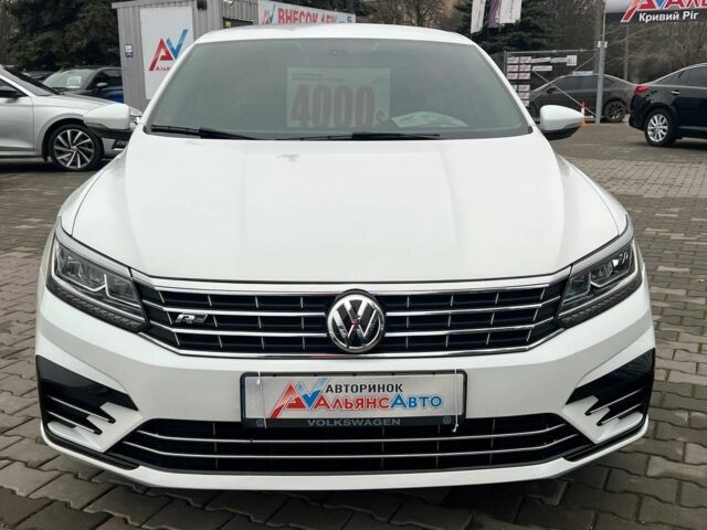Белый Фольксваген Пассат, объемом двигателя 1.8 л и пробегом 109 тыс. км за 16500 $, фото 1 на Automoto.ua