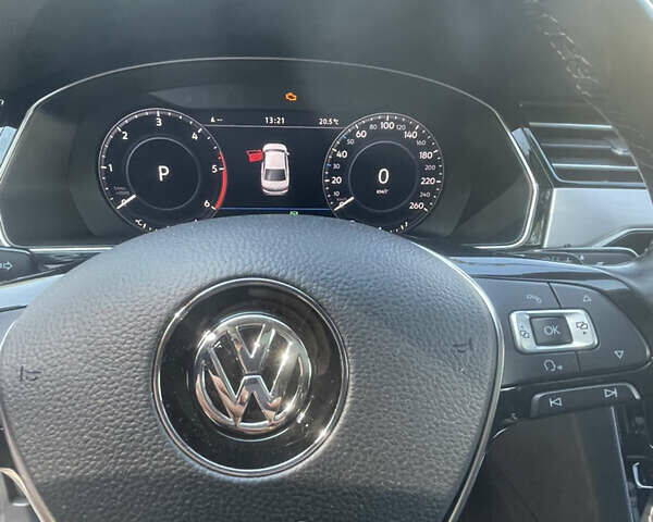 Белый Фольксваген Пассат, объемом двигателя 1.97 л и пробегом 123 тыс. км за 23499 $, фото 13 на Automoto.ua